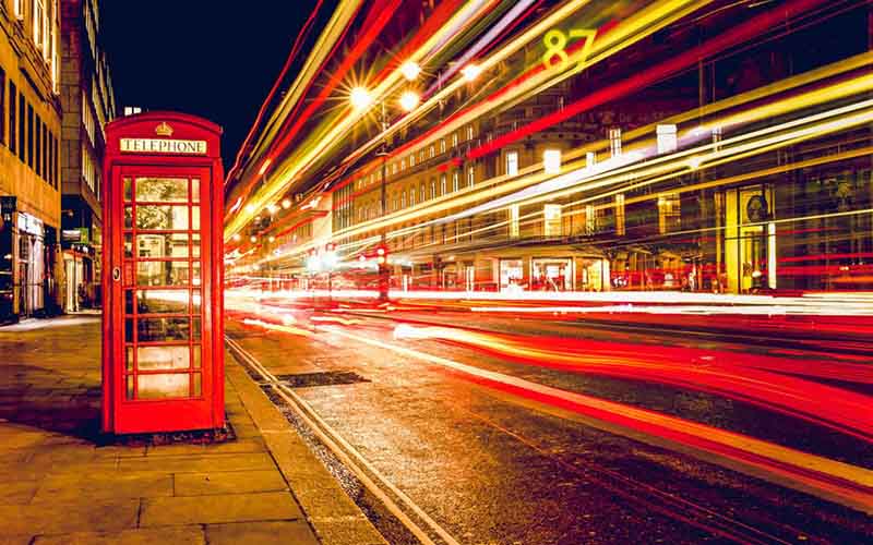 This is a view of the streets in London during the night.